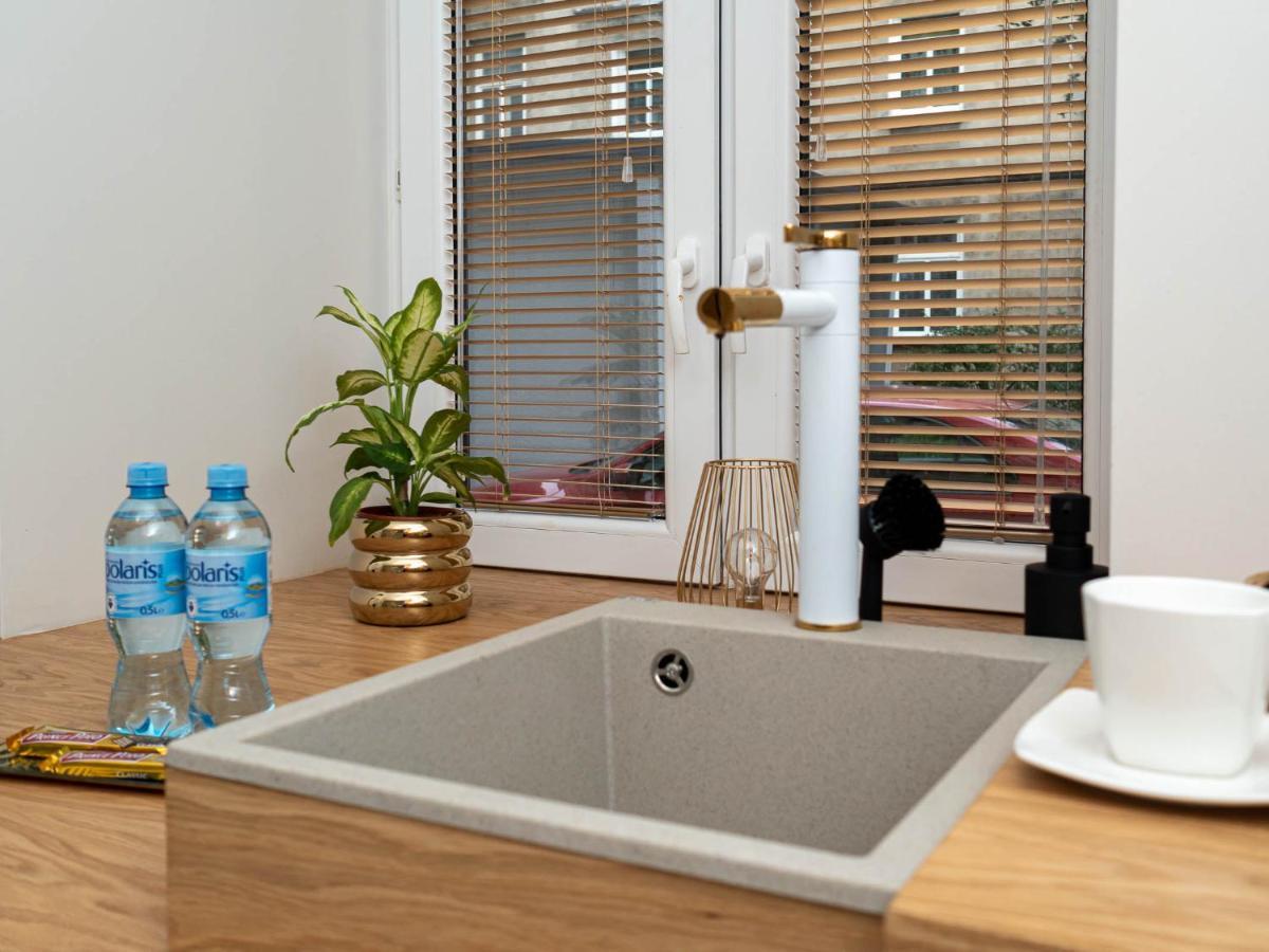 Apartament Gold Aleja Nmp 8 - Free Parking Ченстохова Экстерьер фото