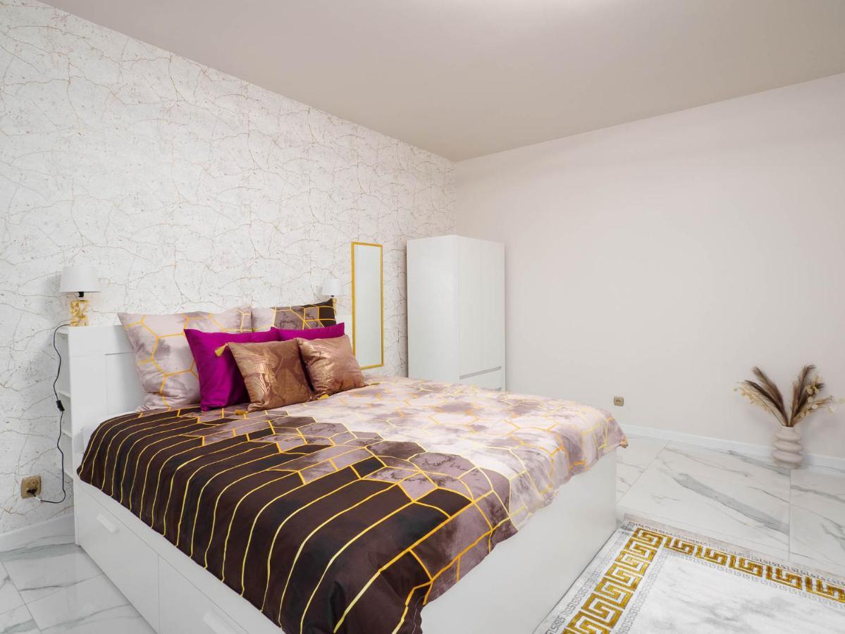 Apartament Gold Aleja Nmp 8 - Free Parking Ченстохова Экстерьер фото