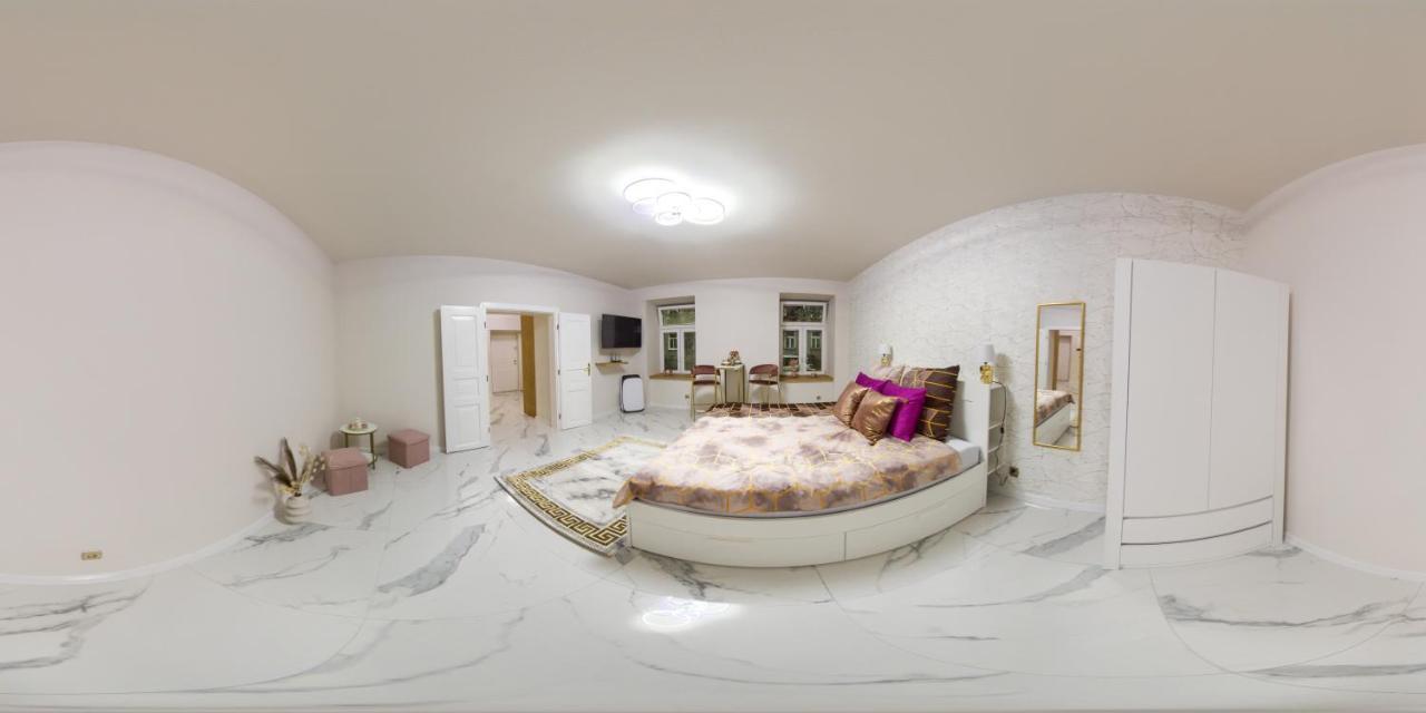 Apartament Gold Aleja Nmp 8 - Free Parking Ченстохова Экстерьер фото